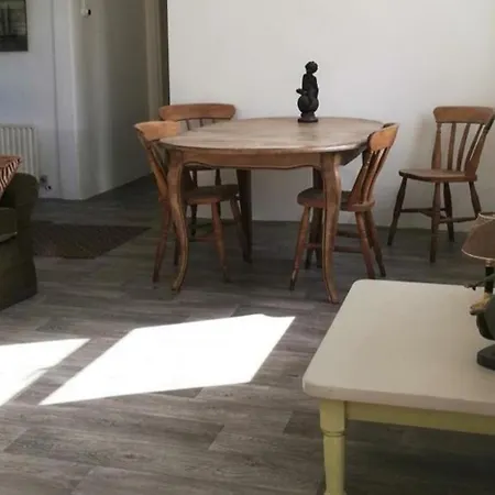 Nature Retreat - Sleeps 4 & Wild Ponies Дом отдыха Tullaghanbaun